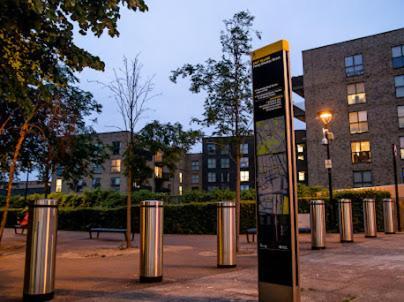 Kayz Lodge- Luxury Ensuite-Private & Shared Accommodation In A New House At The Olympic Village Overlooking Stratford Westfield And Tube Station Londres Quarto foto